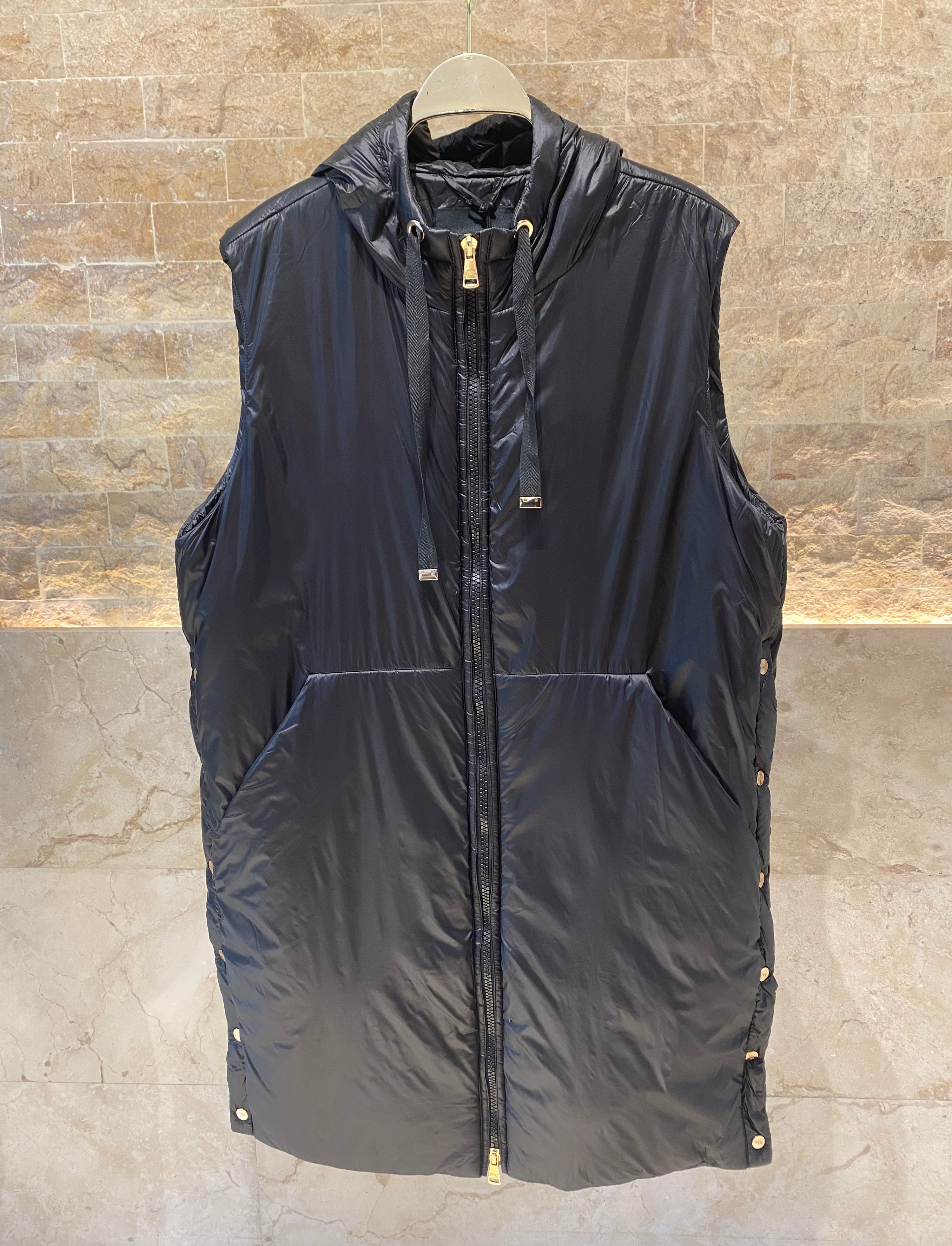 0004.3504 Puffer Metallic Sleeveless Jacket - Brown Loft