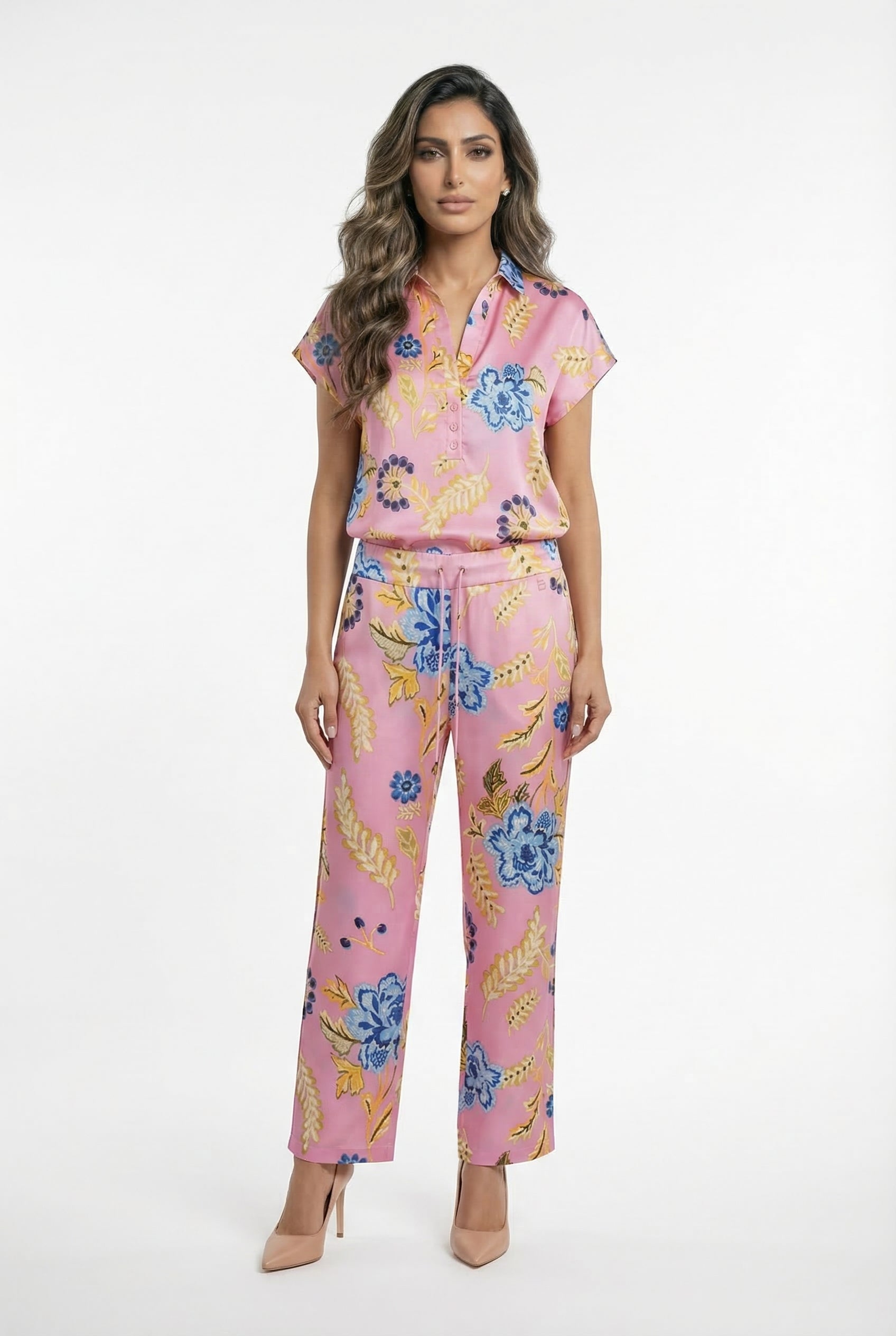 LS2615063 Floral Print Satin Top بلوزة من الساتان بنقشة الزهور - Brown Loft