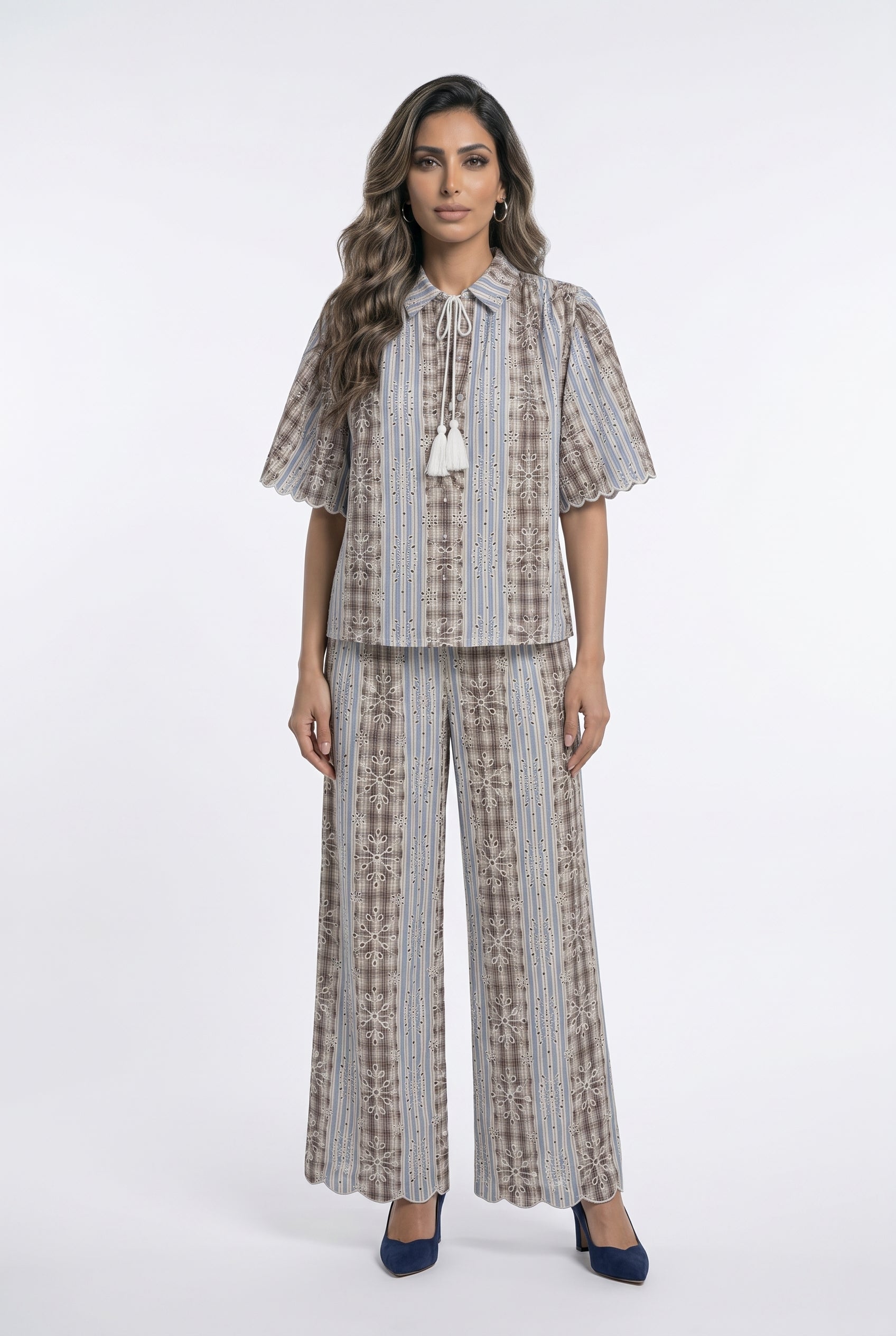 Nickita/Aude Eyelet Embroidery Top and Pants بلوزة وبنطال مطرزان بفتحات معدنية - Brown Loft