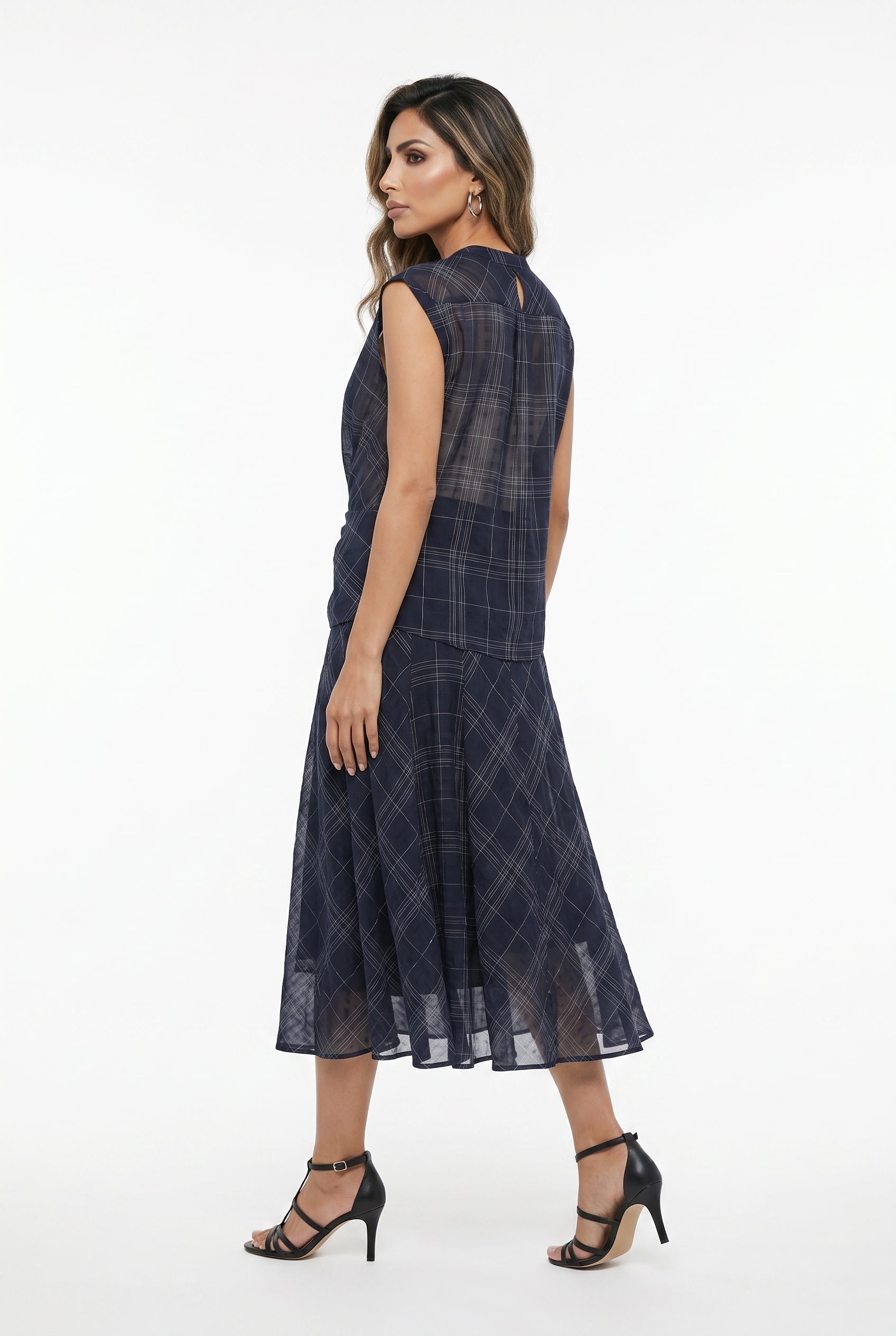 26S-1038/7040 Plaid Knot Sleeveless Top and Pants - Brown Loft
