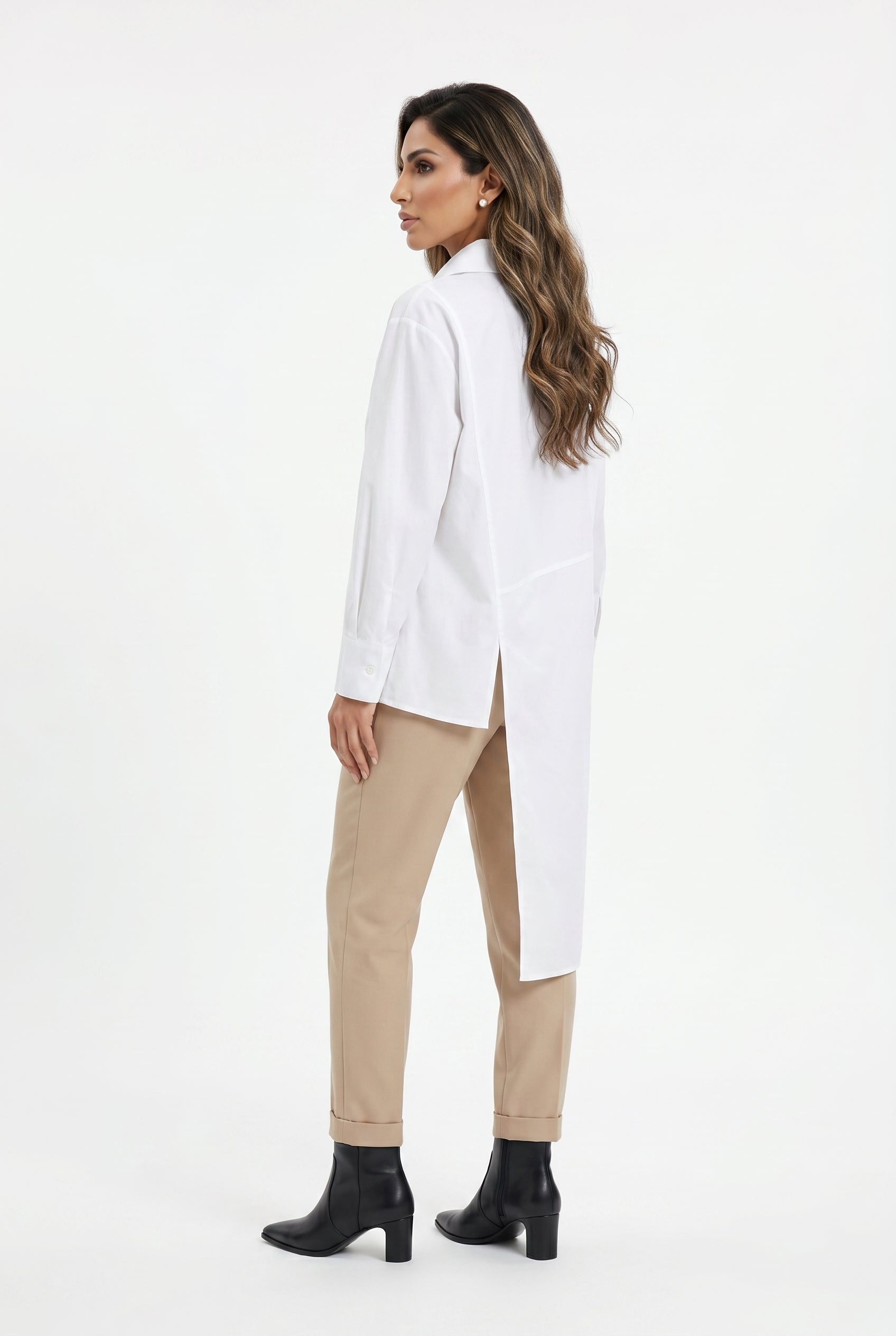 Asymmetrical Longline White Shirt 26SS-BZ352 - Brown Loft
