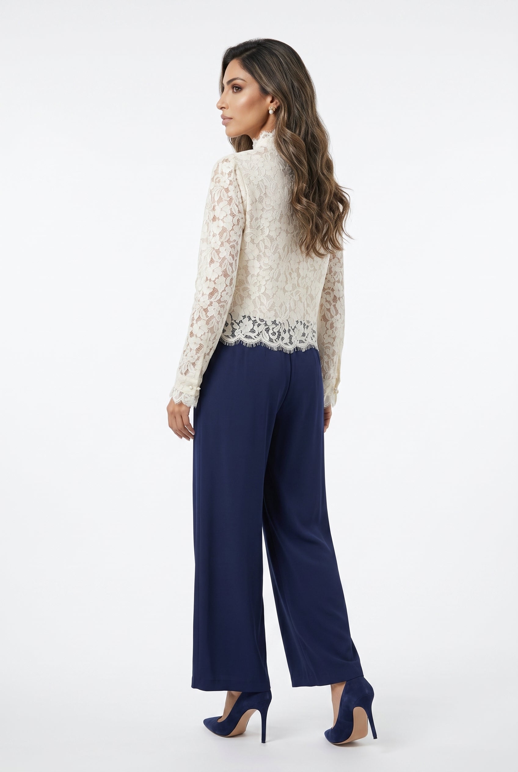 Pearl Button Floral Lace Top – 81085 - Brown Loft