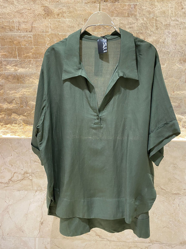 8101.1034 Long Back Linen Shirt قميص كتان طويل من الخلف