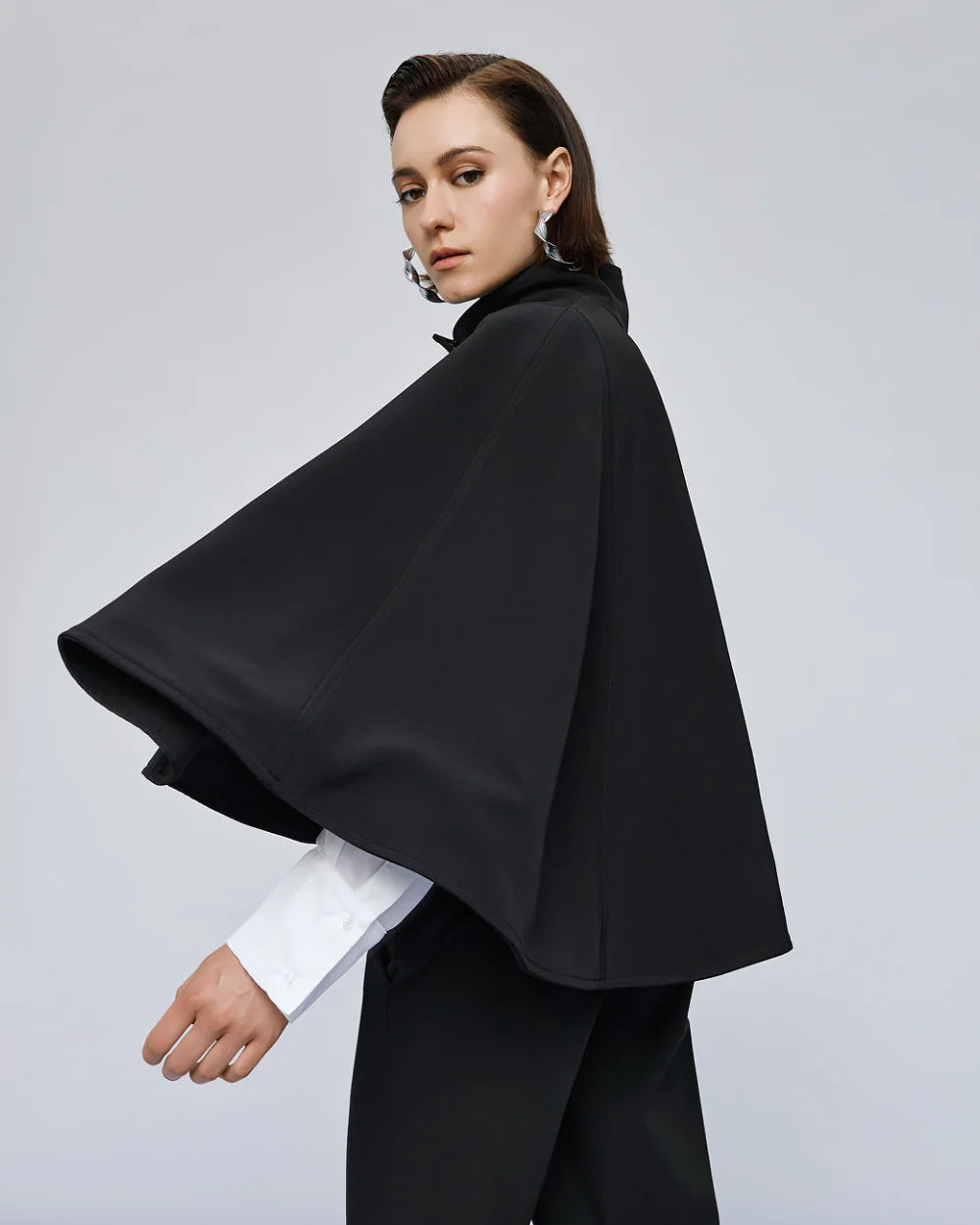 54-1037 Oversized Cape Jacket - Brown Loft