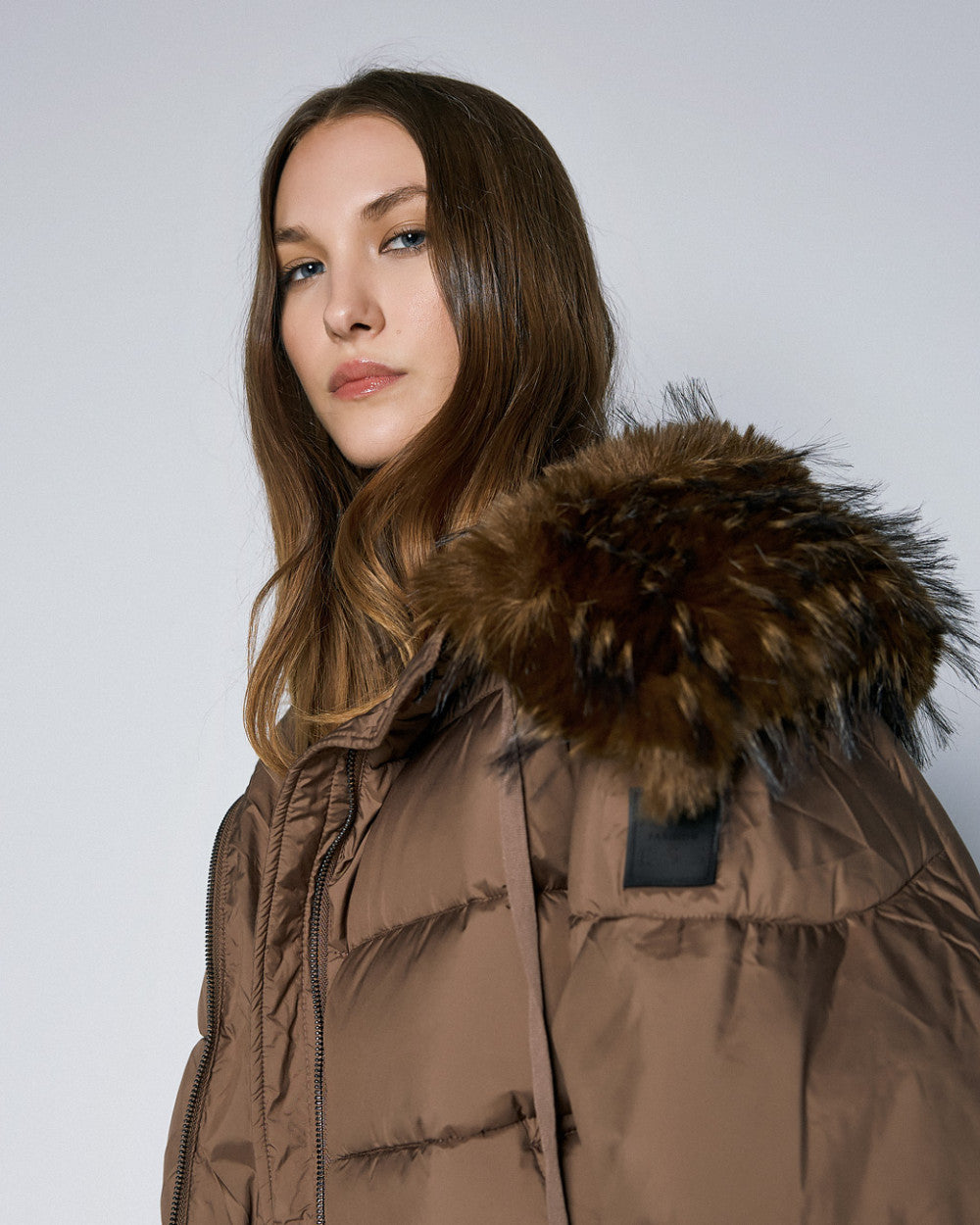 54-9141 Short Puffer Jacket - Brown Loft