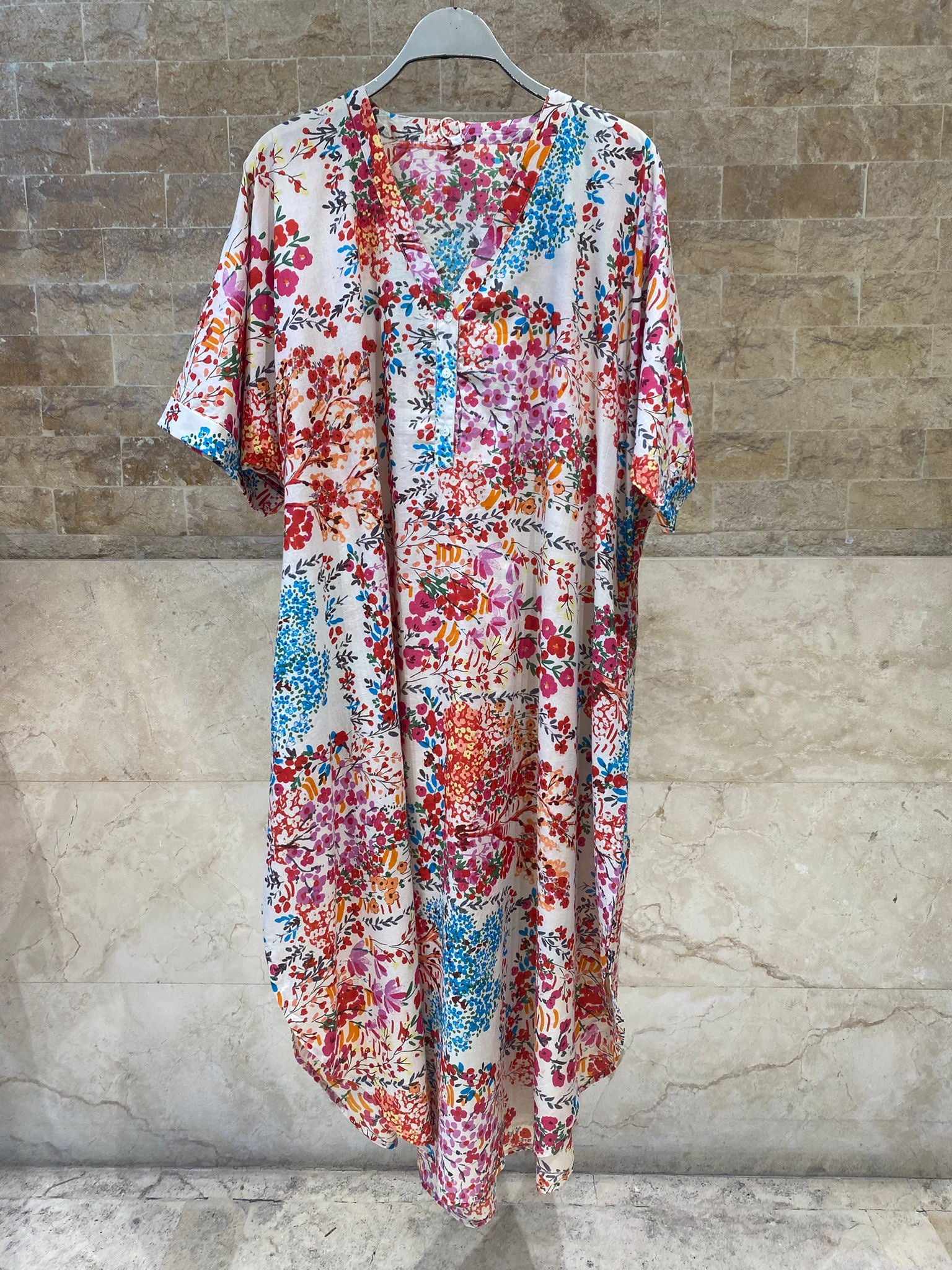 67916-1303 Multicolor Floral Printed Dress فستان متعدد الألوان بطبعة زهور