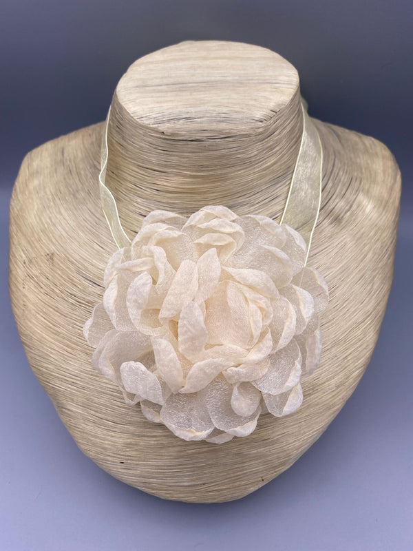 Flower Necklace/Bracelet - 43-9515