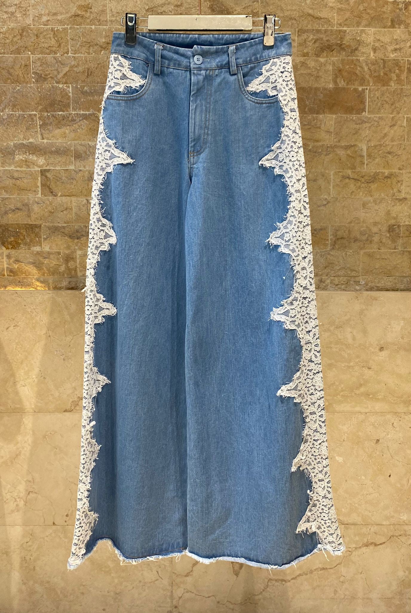 BCG0280-10 Denim Pants with Floral Lace - Brown Loft