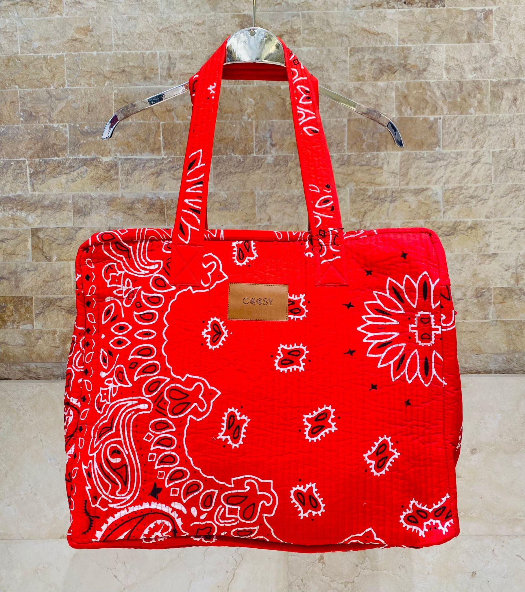 Bohara Quilted Shopper Bag حقيبة تسوق مبطنة