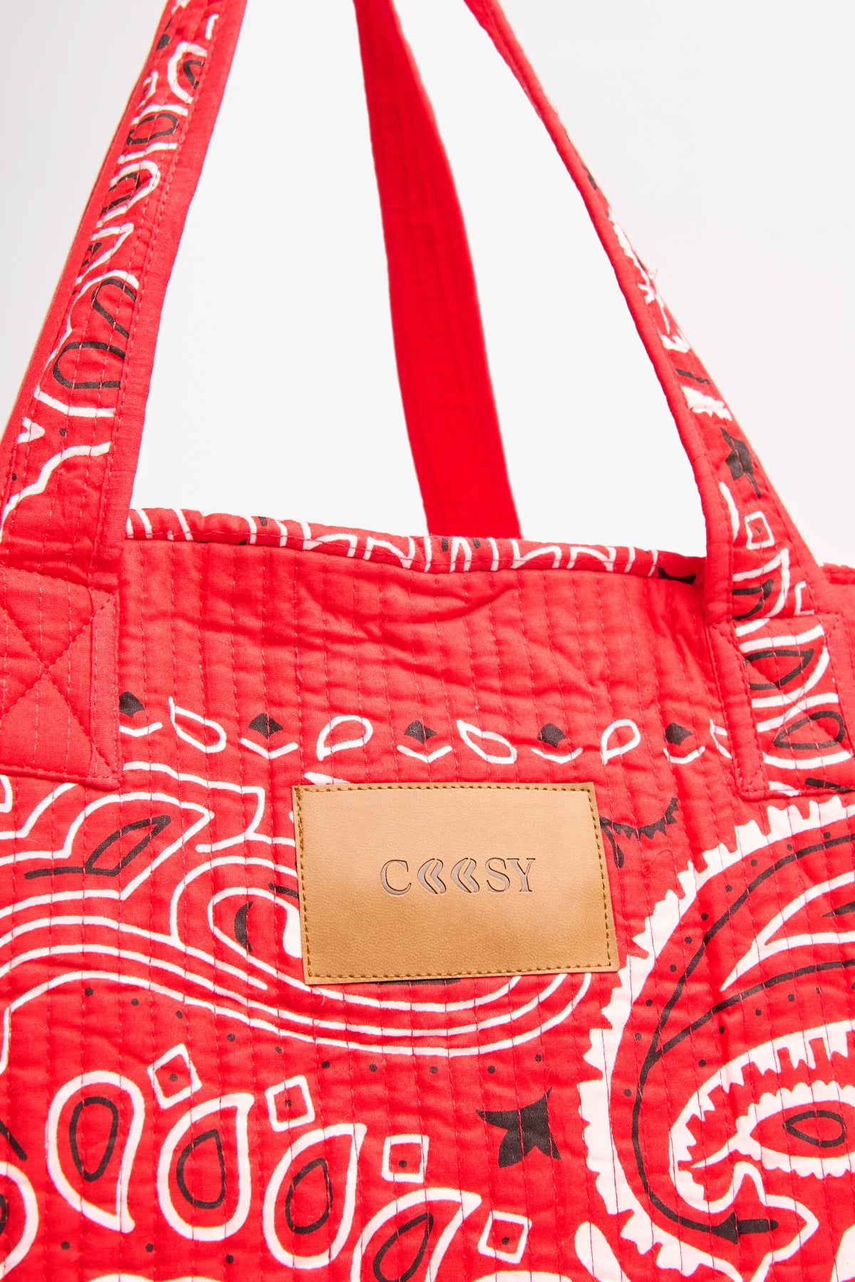 Bohara Quilted Shopper Bag حقيبة تسوق مبطنة