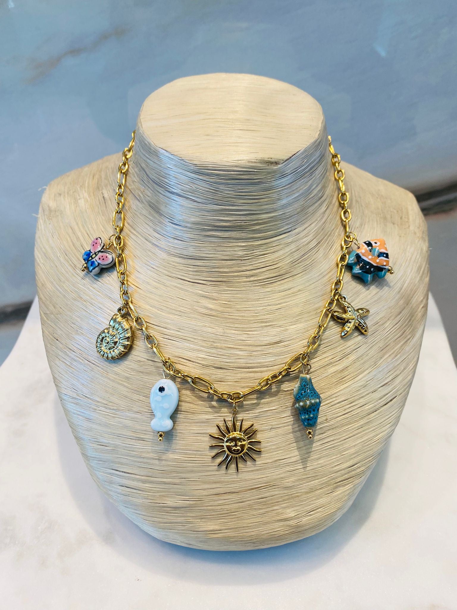 Fia Necklace Multi Charm Chain Necklace قلادة سلسلة سحر متعددة