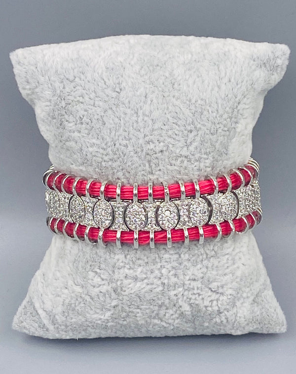 Diamond Round in Fuchsia