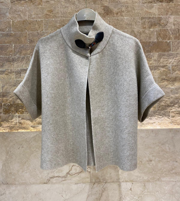 HY2394 High Collared Neck Sweater Topسترة بياقة عالية وياقة عالية