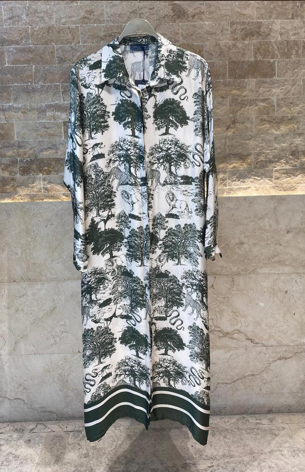 KD6255VS  Safari Print Oversized Satin Long Dressفستان طويل من الساتان بطبعات سفاري