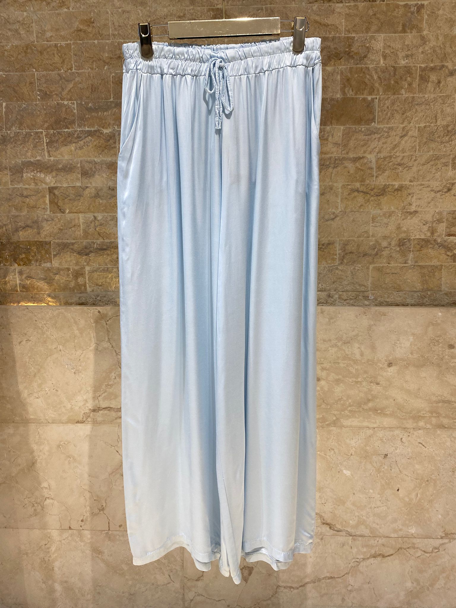 KD6637VS-U Wide Leg Satin Viscose Pants - Brown Loft