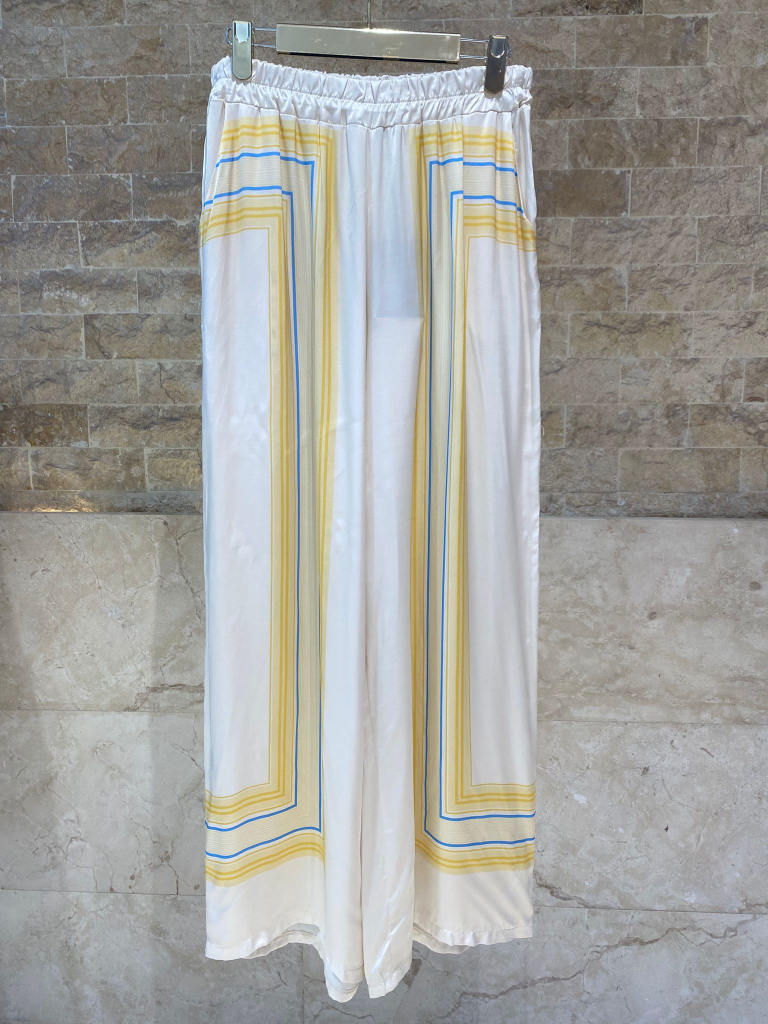 KD8871/9099-7 Ticking Stripe Satin Cape Shirt and Pants قميص وبنطال من الساتان المخطط - Brown Loft
