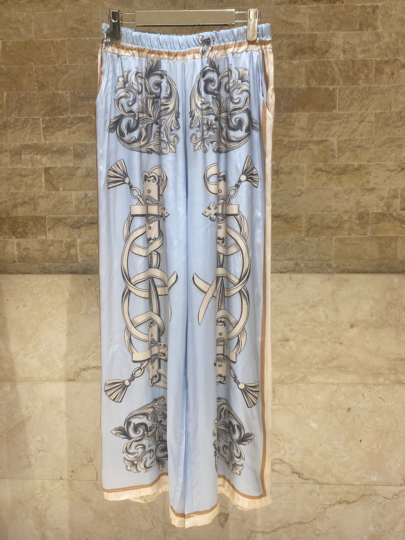 KD9099/9119VS-10 Chain Detailed Satin Shirt and Pants Set