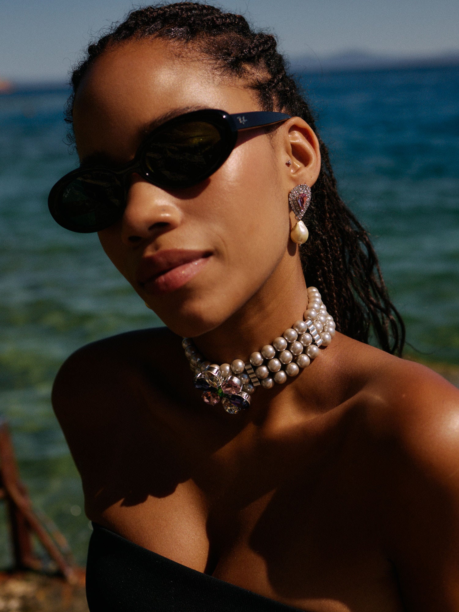 Lantana Choker