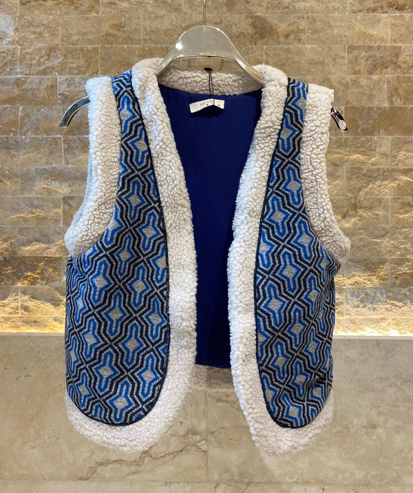 Geometric Printed Vest - M05J28