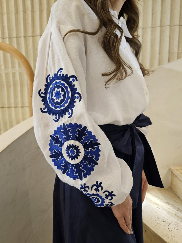 Blue Flower Embroidered Linen Shirt - 32164