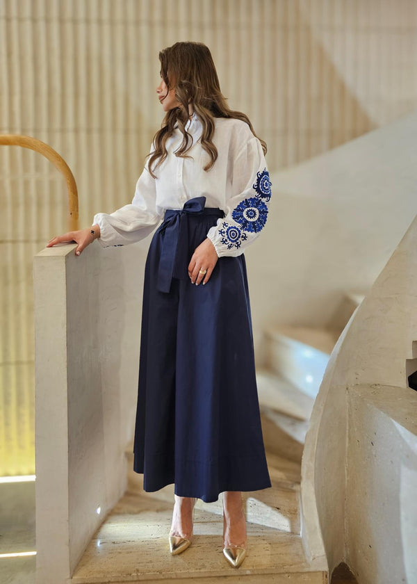 Blue Flower Embroidered Linen Shirt - 32164