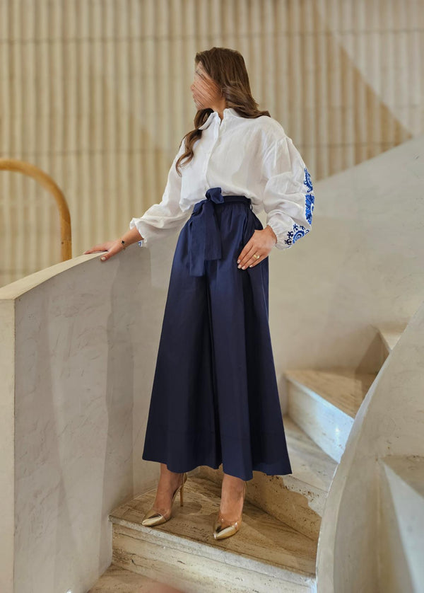 Blue Flower Embroidered Linen Shirt - 32164