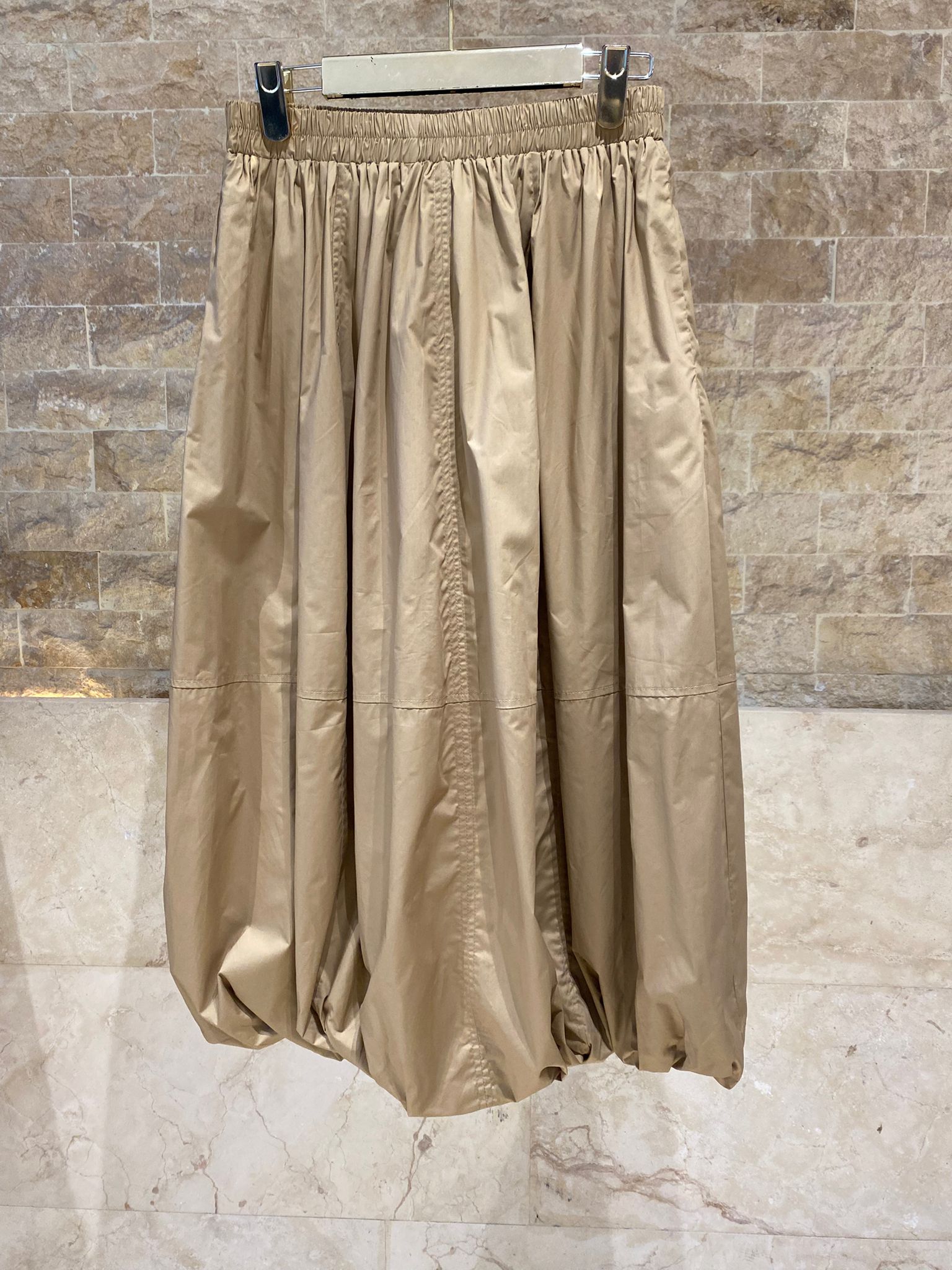 CW2413 Balloon Skirt - Brown Loft