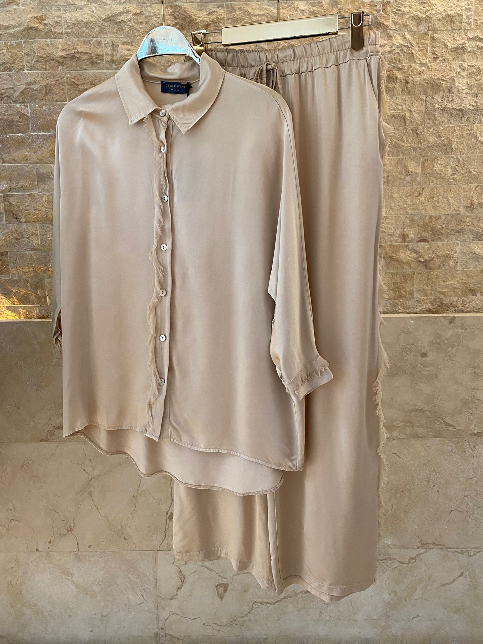 KD8607/05VS Satin Shirt and Pants قميص وبنطال من الساتان - Brown Loft