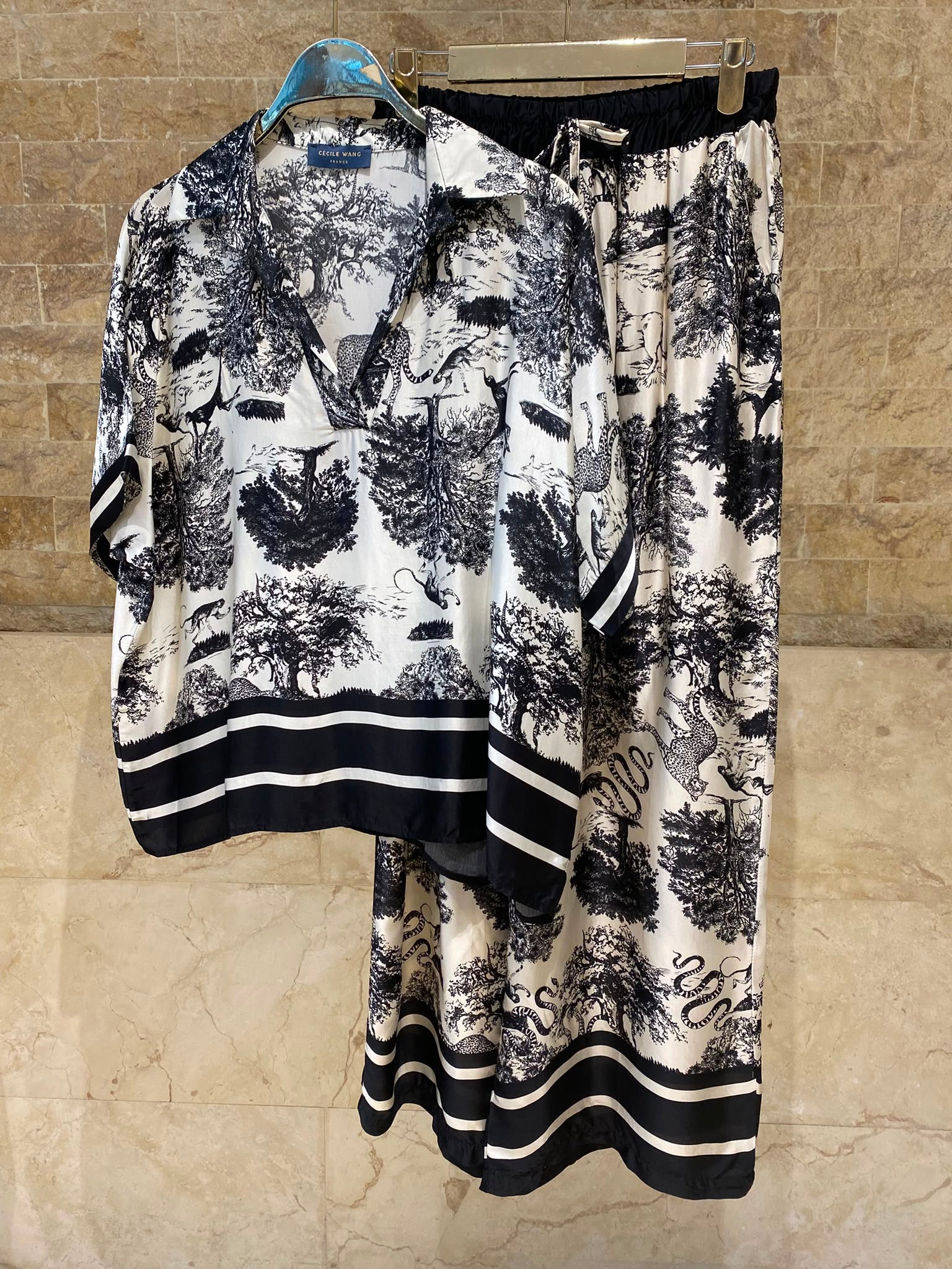 Toile de Jouy Print Satin Top and Pants Set KD7607/6637-2