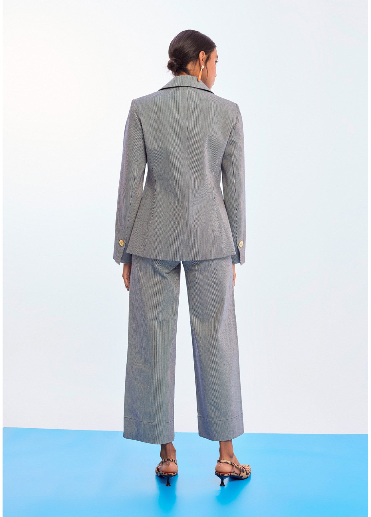 LS2602036/4016 Pinstripe Jacket and Pants سترة وبنطال مخطط - Brown Loft