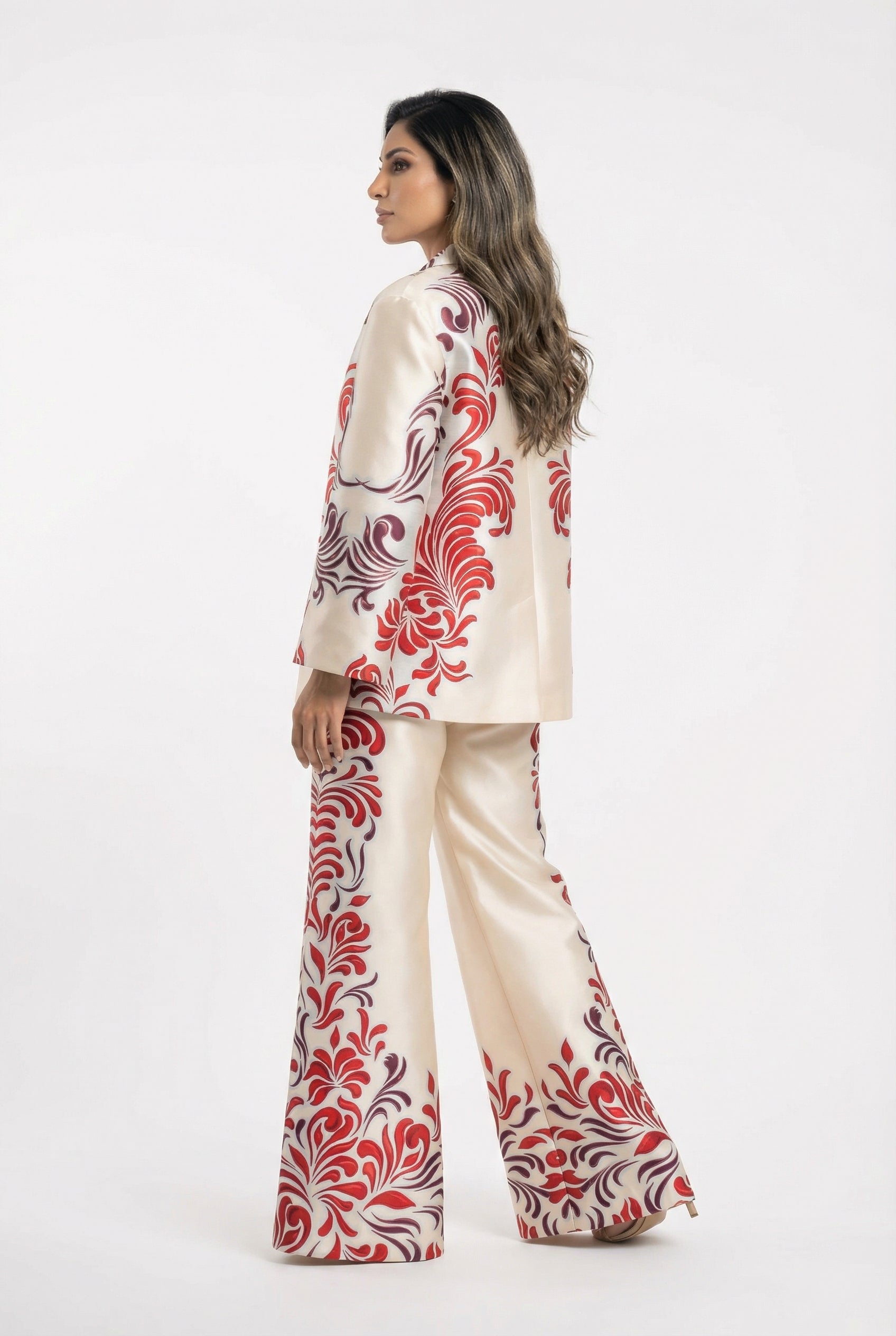 53-1012 Oversized Printed Jacket سترة مطبوعة كبيرة الحجم