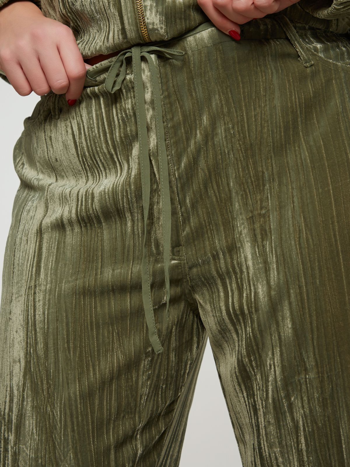 8401.2062 Wide Leg Crushed Velvet Jogger Pants - Brown Loft