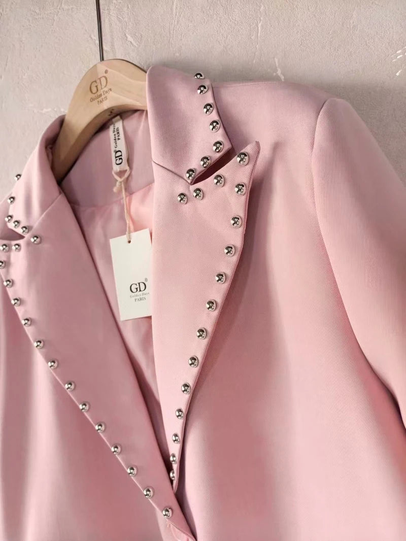 Straight-cut blazer jacket with studded lapel collar JM33607