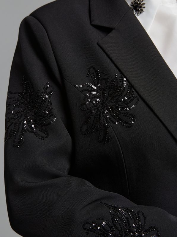 Floral Sequin Embroidered Jacket 0004.4522.N