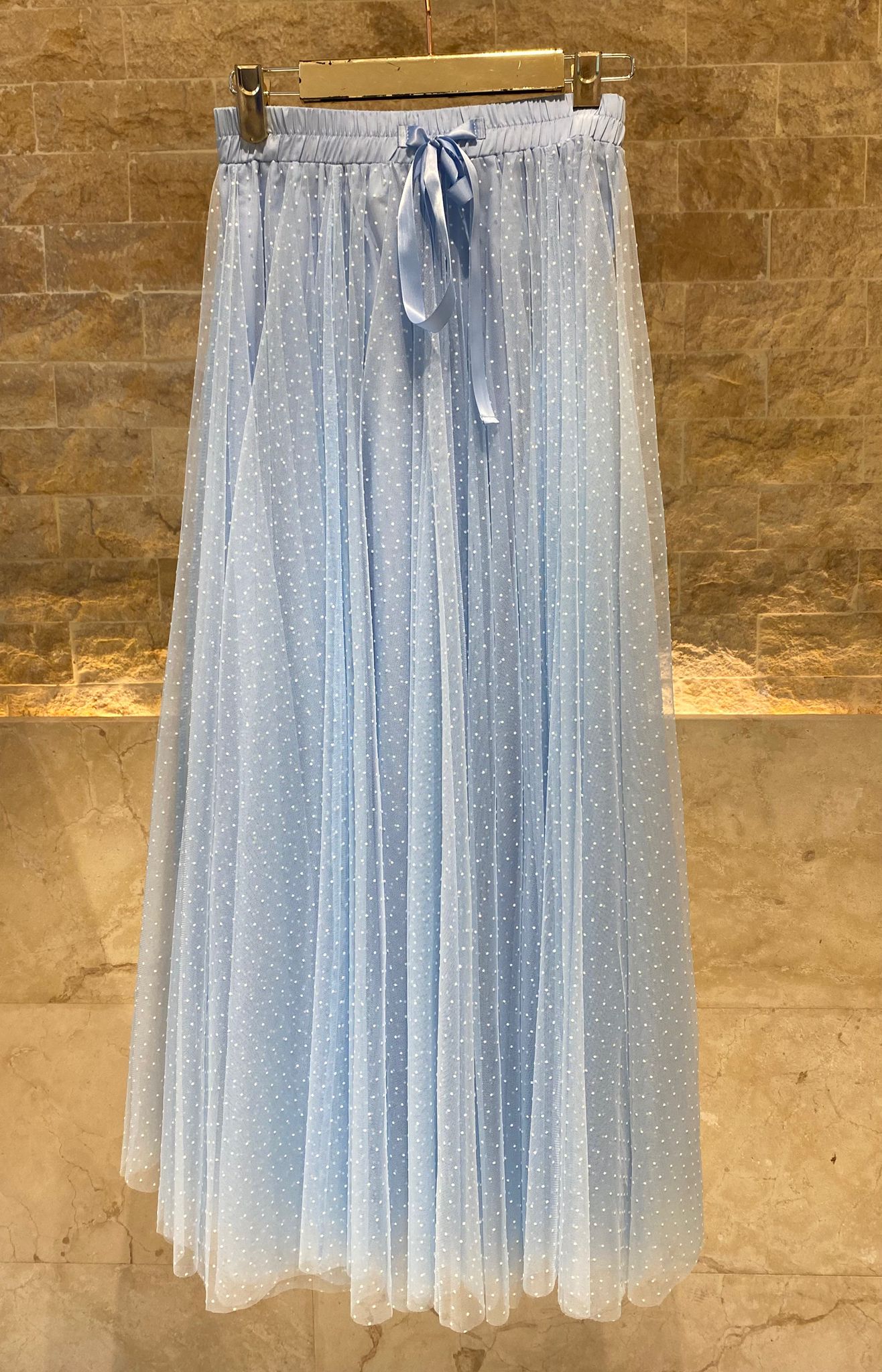 08077-3 White Dot Long Tulle Skirt تنورة تول طويلة