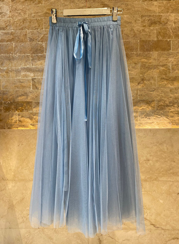 08077 Long Tulle Skirt تنورة تول طويلة