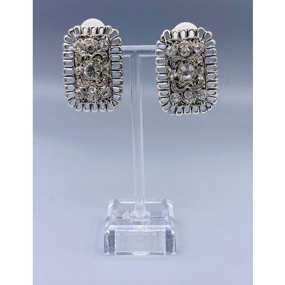 Cherie Earrings أقراط شيري