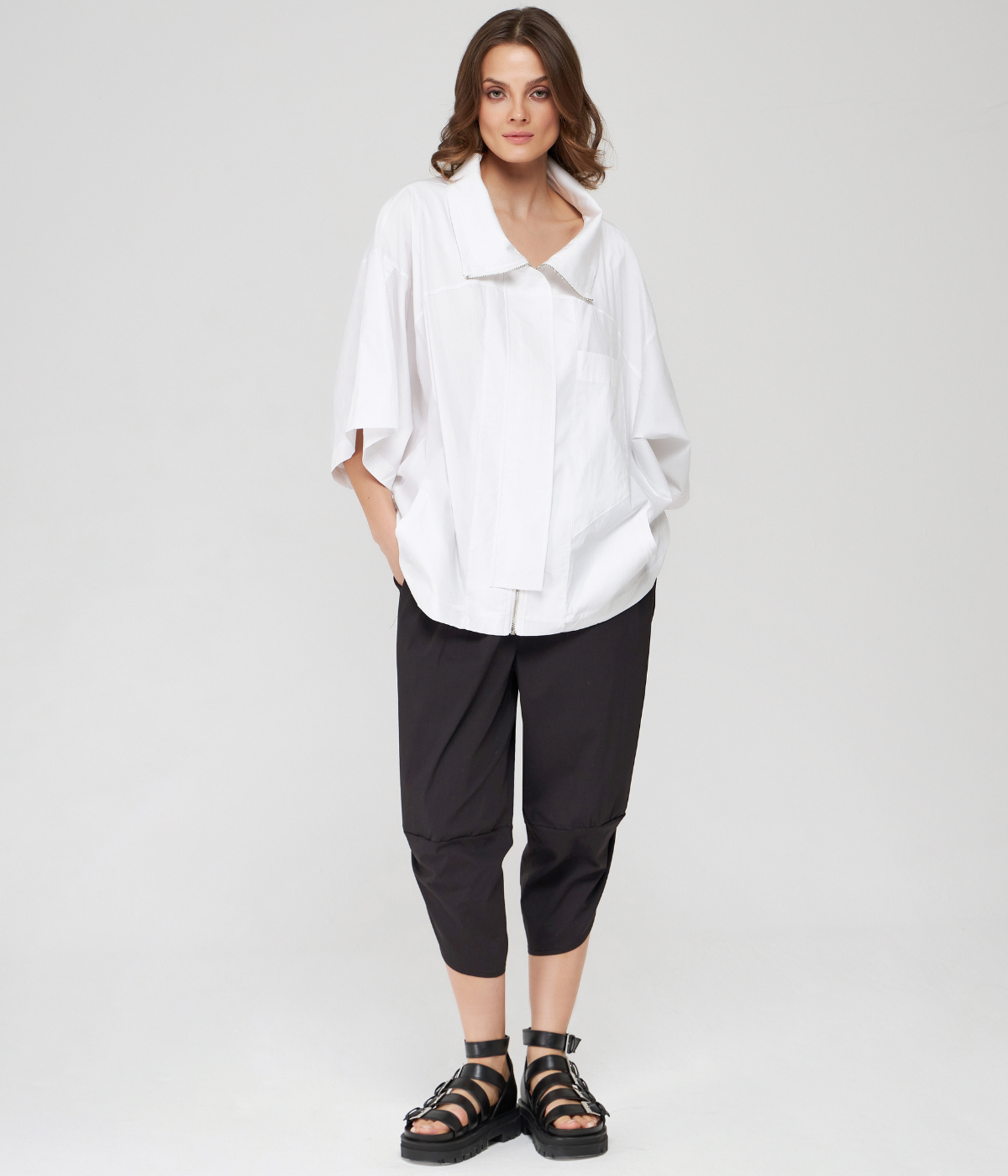 24Y3222 High Waist Cropped Pants