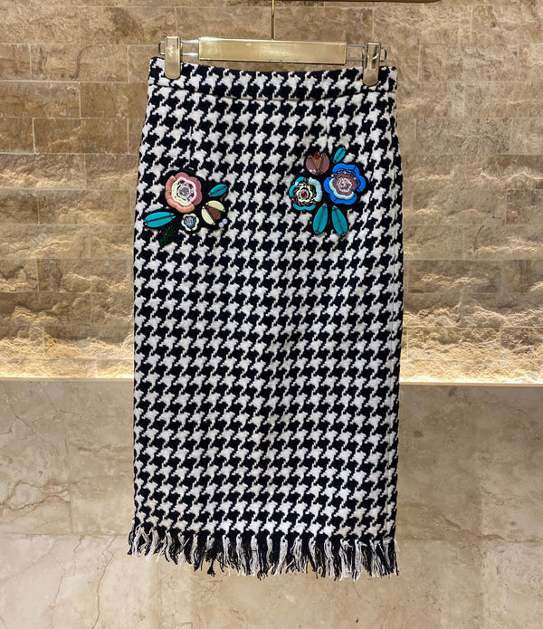 17S2018 (Checked Knit Skirt) تنورة متماسكة مربعة