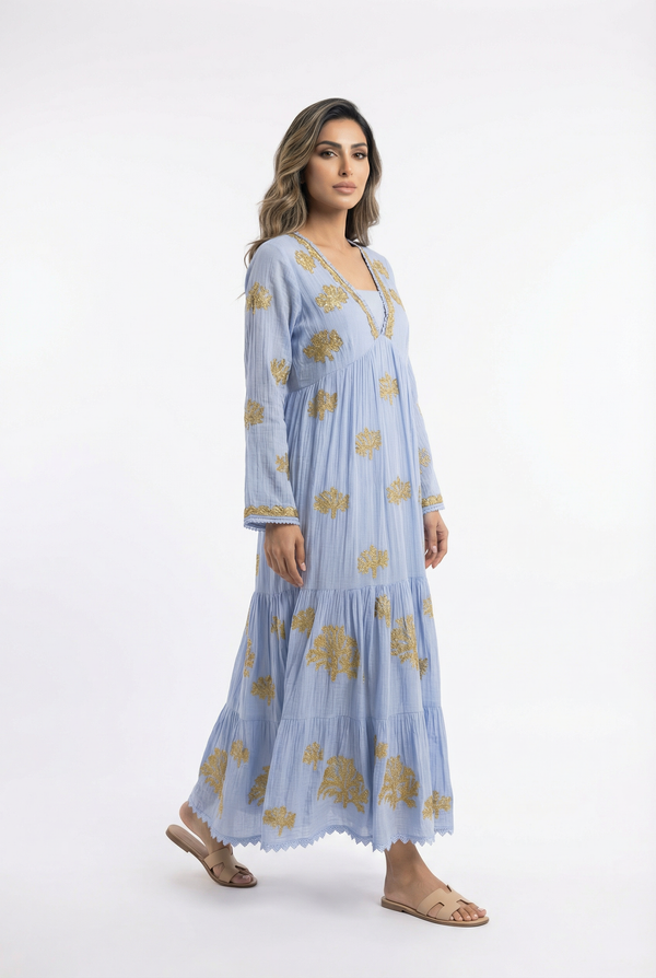 AWD-121  فستان طويل مطرز بالترتر الذهبي