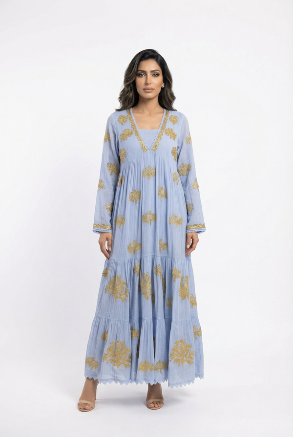 AWD-121  فستان طويل مطرز بالترتر الذهبي