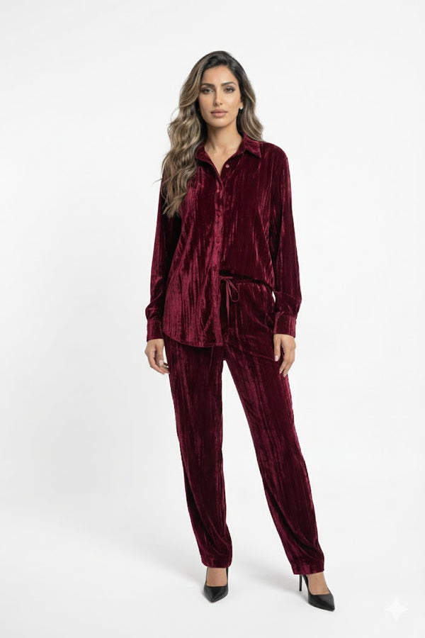 8401.3005 Collared Crushed Velvet Oversized Shirt قميص كبير الحجم من المخمل المكسر ذو الياقة