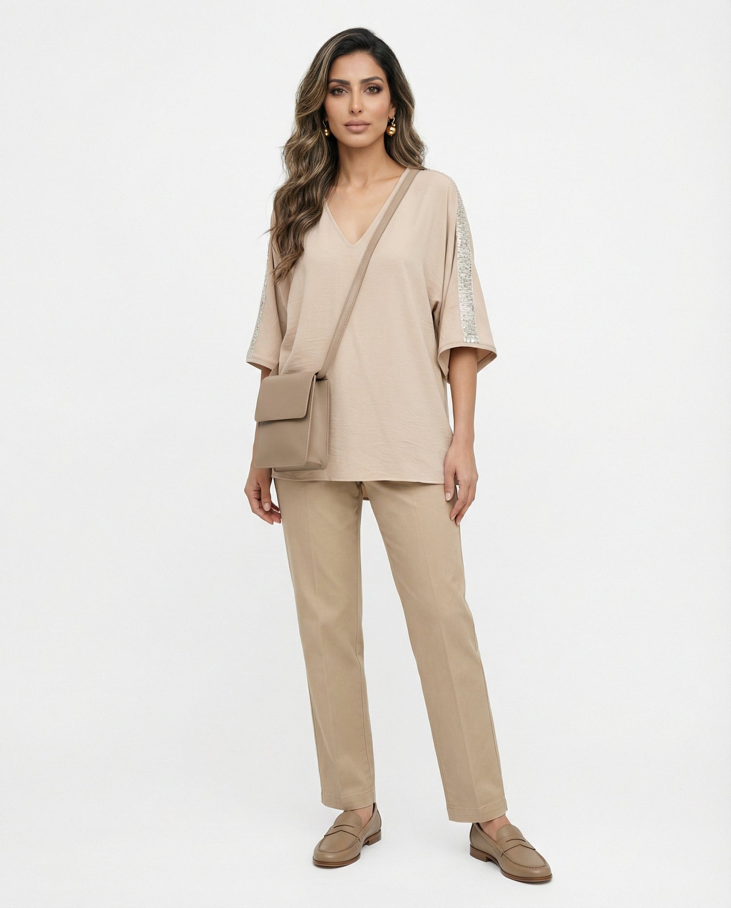 43-2271 (V Neck Sequin Shoulder Top) أعلى الكتف الترتر الرقبة الخامس