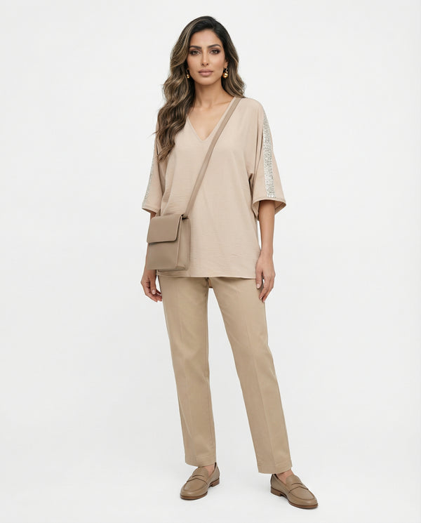 43-2271 (V Neck Sequin Shoulder Top) أعلى الكتف الترتر الرقبة الخامس