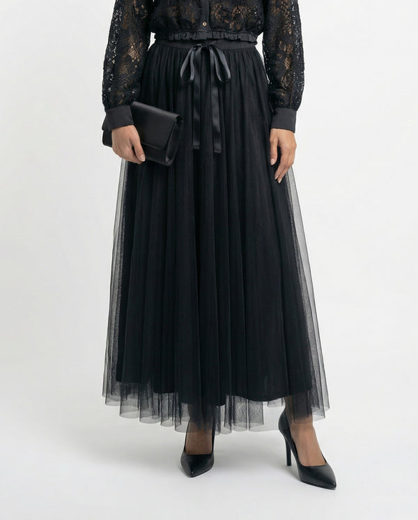 08077 Long Tulle Skirt تنورة تول طويلة