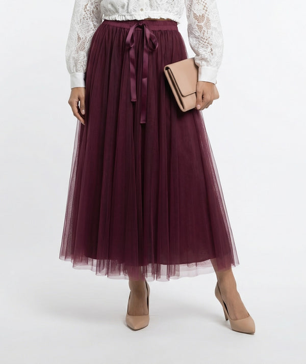 08077 Long Tulle Skirt تنورة تول طويلة