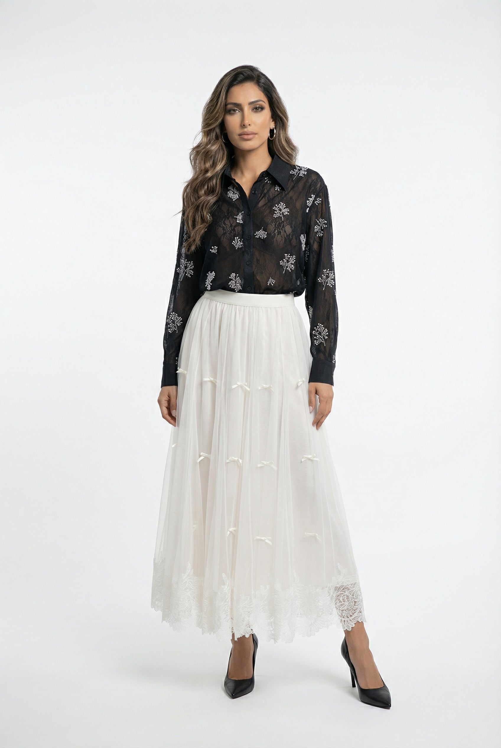 Jessy Beads/Pearls Detailed Sheer Shirt قميص شفاف مزين بالخرز/اللؤلؤ - Brown Loft