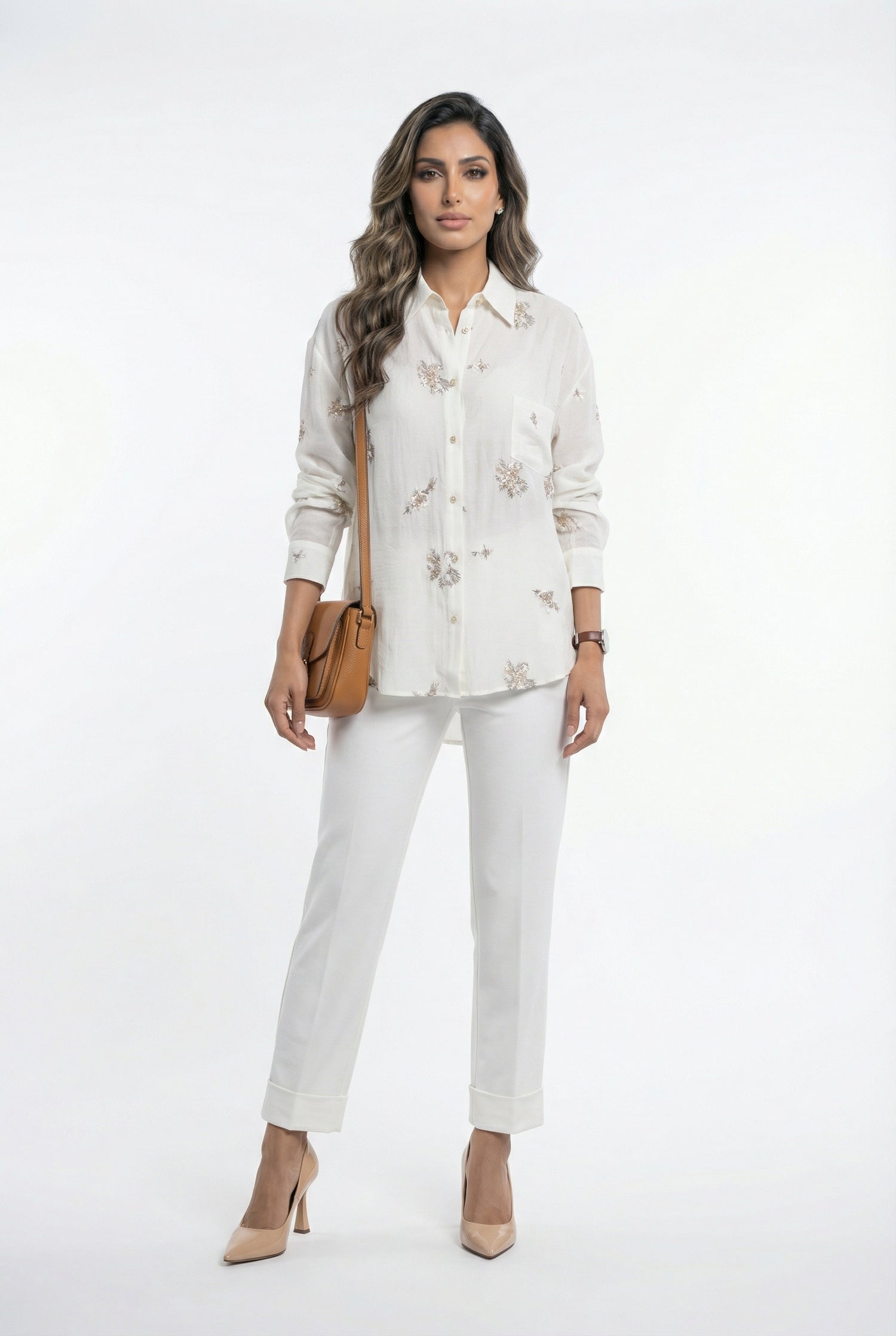 Layla Floral Embroidery Beads Oversized Shirt قميص واسع مطرز بالخرز والزهور - Brown Loft