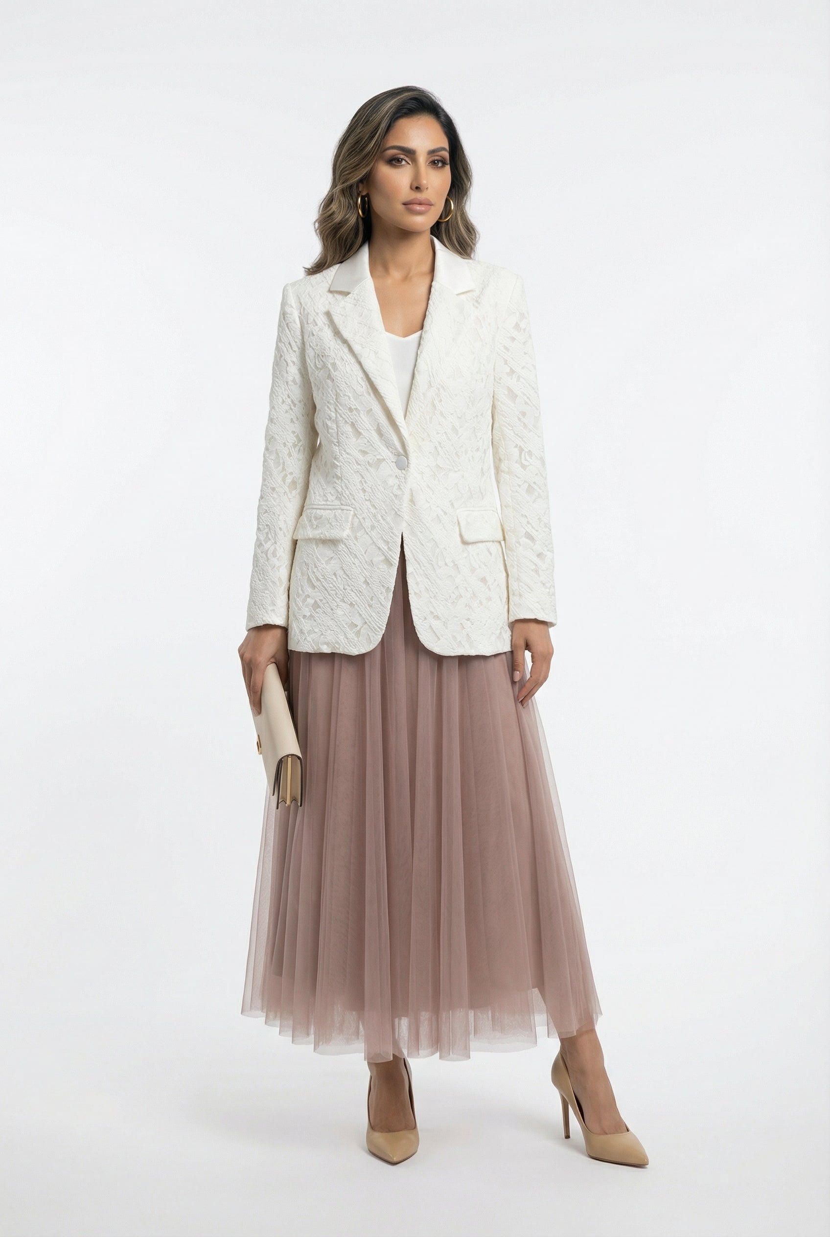 Loma Floral Lace Sequins Embroidery Jacket جاكيت مطرز بالترتر والدانتيل الزهري - Brown Loft