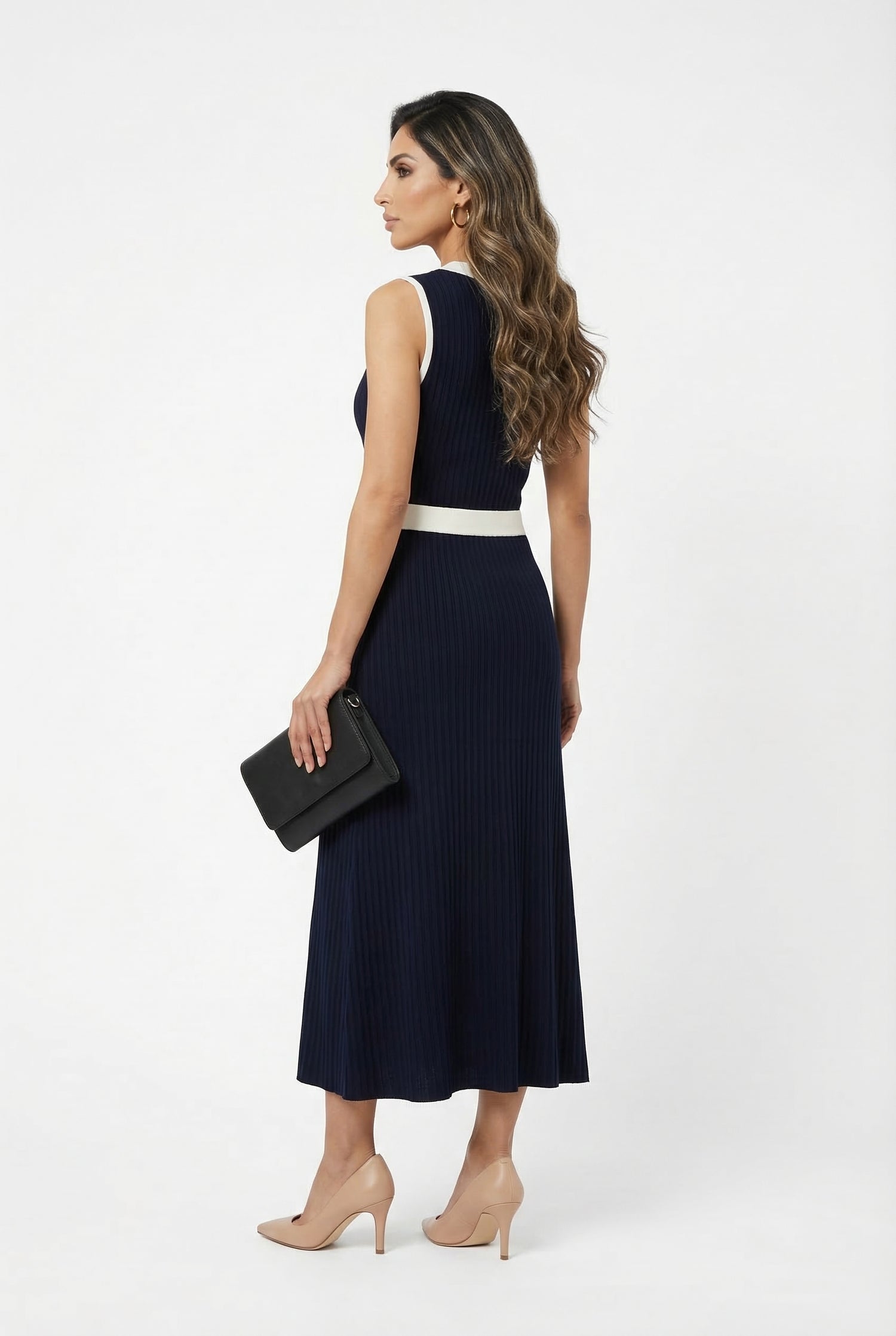 LS2616160 Sleeveless Dress فستان بدون أكمام - Brown Loft